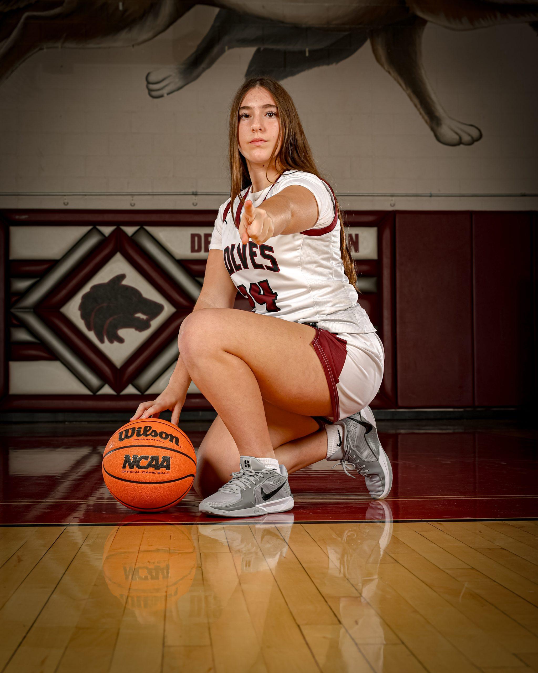 20251111 DMHS Boys Hoops Media Day 1255