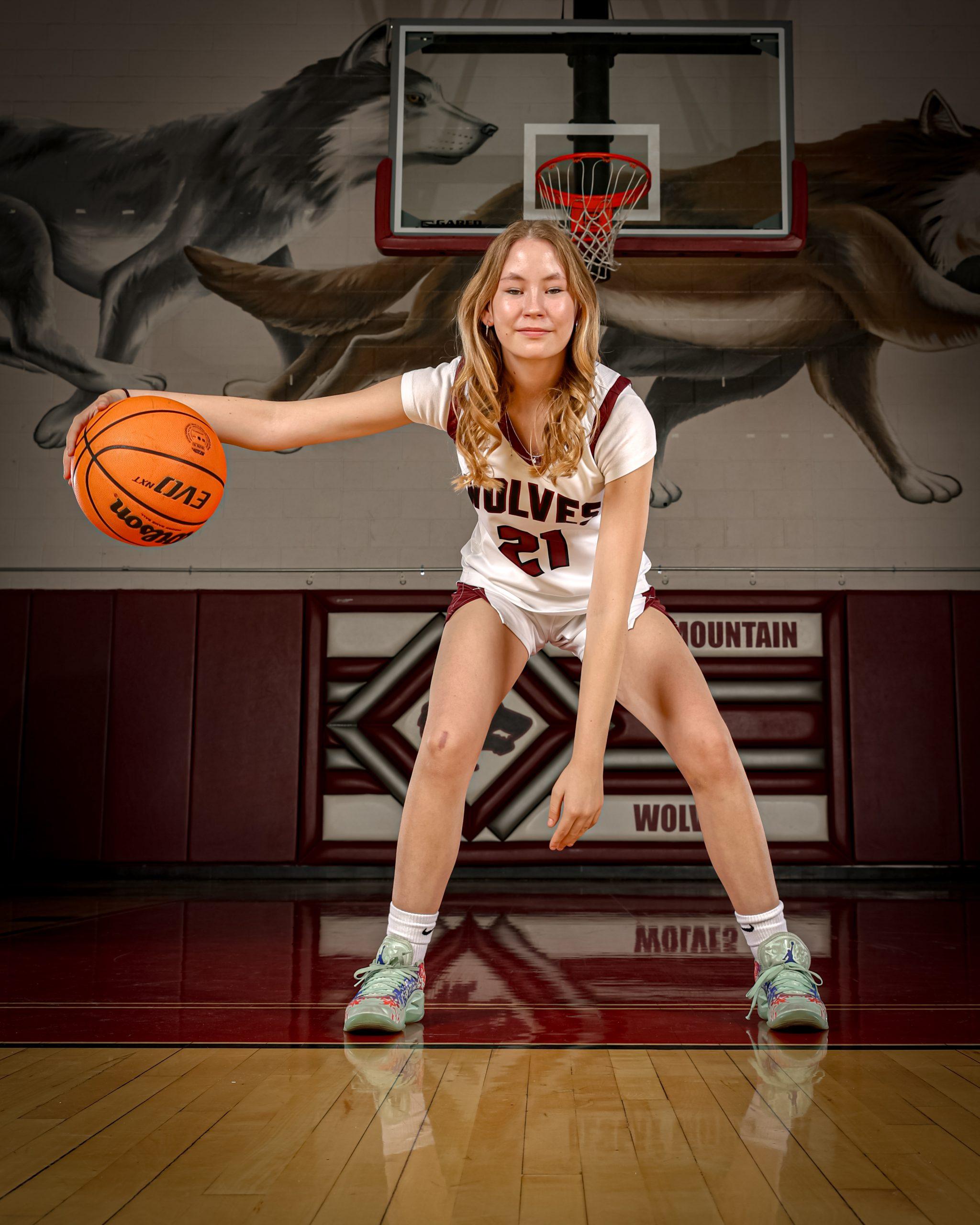 20251111 DMHS Boys Hoops Media Day 1261