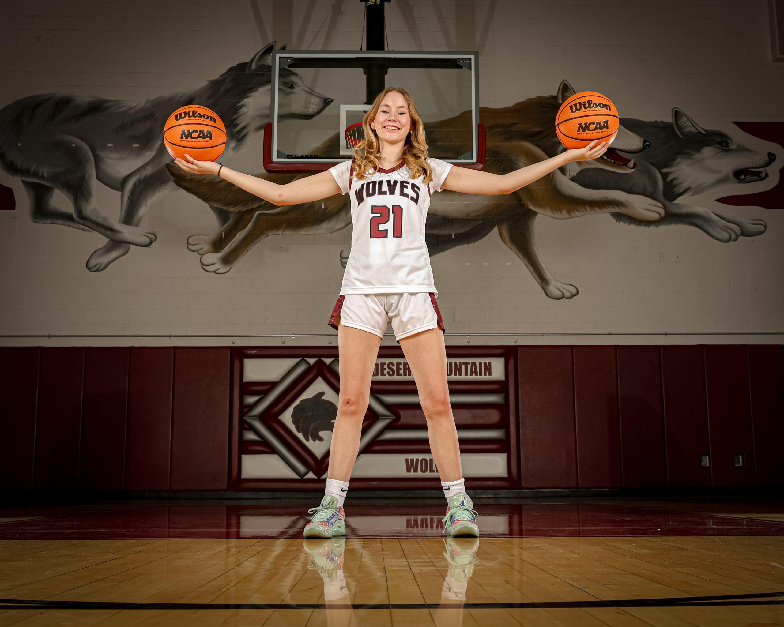 20251111 DMHS Boys Hoops Media Day 1273